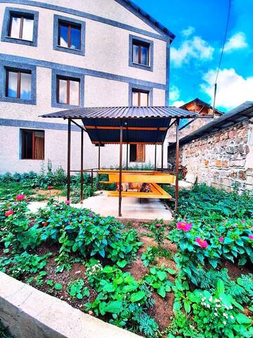 Фото номера Семейный номер Лоджи Cottage Tsaghkadzor г. Цахкадзор 4