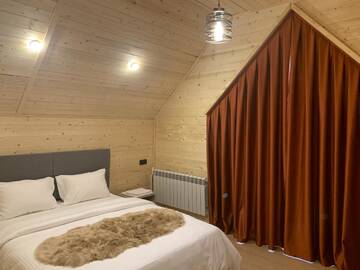Фото номера Шале с двумя спальнями Шале Eco Chalet Tsaghkadzor г. Цахкадзор 6