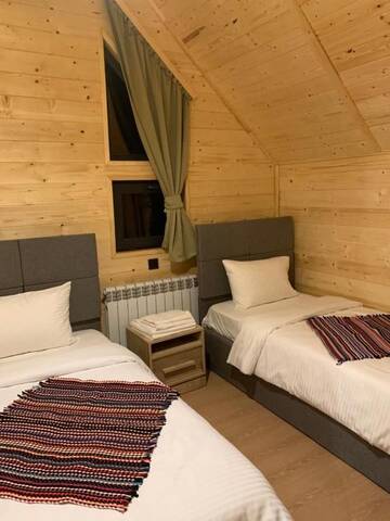 Фото номера Шале с двумя спальнями Шале Eco Chalet Tsaghkadzor г. Цахкадзор 7