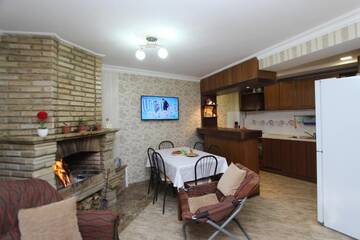 Фото номера Дом с 3 спальнями Дома для отпуска DREAM HOUSE with FIREPLACE г. Цахкадзор 35