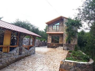 Фото номера Дом с 3 спальнями Гостевой дом Paradise Guest House г. Цахкадзор 9