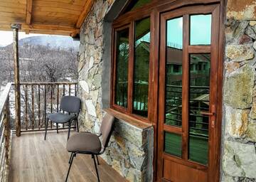 Фото номера Дом с 3 спальнями Гостевой дом Paradise Guest House г. Цахкадзор 6