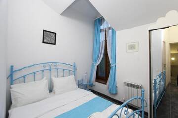Фото номера Двухместный номер Делюкс с 1 кроватью Отель Elis Hotel in Tsaghkadzor г. Цахкадзор 11