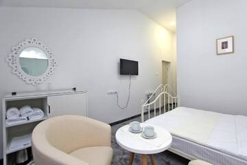 Фото номера Двухместный номер Делюкс с 1 кроватью Отель Elis Hotel in Tsaghkadzor г. Цахкадзор 9