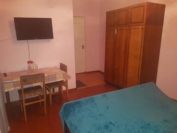 Фото номера Стандартный номер с кроватью размера &quot;king-size&quot; Гостевой дом Ani Guest House г. Цахкадзор 4