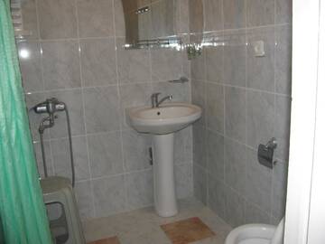 Фото номера Стандартный трехместный номер Гостевой дом Ani Guest House г. Цахкадзор 6