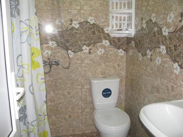 Фото номера Номер с кроватью размера «king-size» Гостевой дом Ani Guest House г. Цахкадзор 3