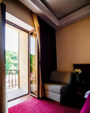 Фото номера Стандартный двухместный номер с 2 отдельными кроватями Отель Elegant Hotel &amp; Resort г. Цахкадзор 10
