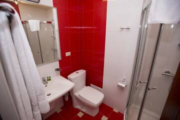 Фото номера Стандартный двухместный номер с 1 кроватью Отель Hotel Russia г. Цахкадзор 2
