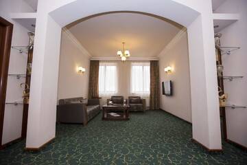 Фотографии Отель Hotel Russia г. Цахкадзор (Армения) №3 Фото Отель Hotel Russia г. Цахкадзор 3