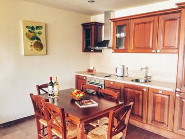 Фото номера Коттедж Комплексы для отдыха с коттеджами/бунгало Teghenis Holiday Home г. Цахкадзор 5