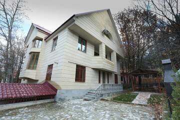 Фото Дома для отпуска Holiday Home On Harutyunyan г. Цахкадзор 1