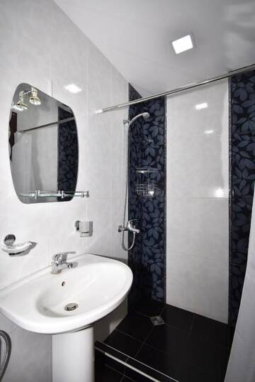 Фото номера Двухместный номер с 1 кроватью Гостевой дом Guest House Arsan г. Цахкадзор 14