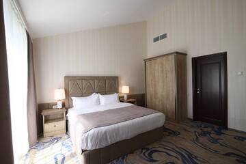 Фото номера Президентский люкс Отель Aurora Resort Tsaghkadzor г. Цахкадзор 2