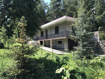 Фото номера Дом с 2 спальнями Дома для отпуска Cottage Green Garden г. Цахкадзор 8