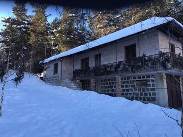 Фото номера Дом с 2 спальнями Дома для отпуска Cottage Green Garden г. Цахкадзор 47