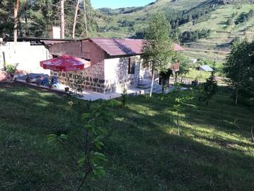 Фото номера Дом с 2 спальнями Дома для отпуска Cottage Green Garden г. Цахкадзор 58
