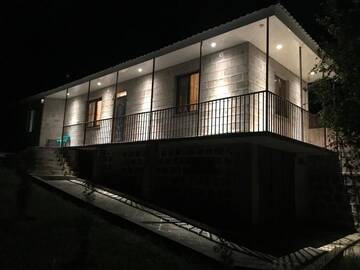 Фото номера Дом с 2 спальнями Дома для отпуска Cottage Green Garden г. Цахкадзор 62