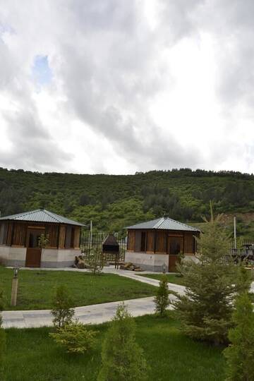 Фото номера Вилла Делюкс Отель Alaska Resort г. Цахкадзор 13